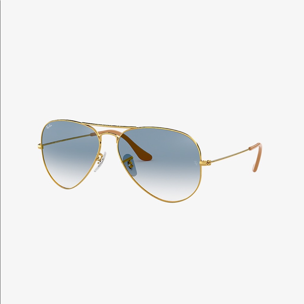Ray-Ban RB3025 Aviator Sunglasses 🕶